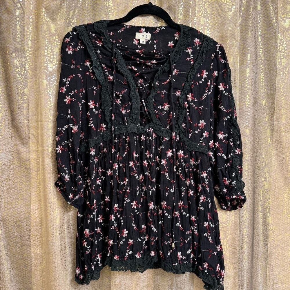 POL Black Pink Embroidered Floral‎ Lace Up Babydoll Blouse Top Medium